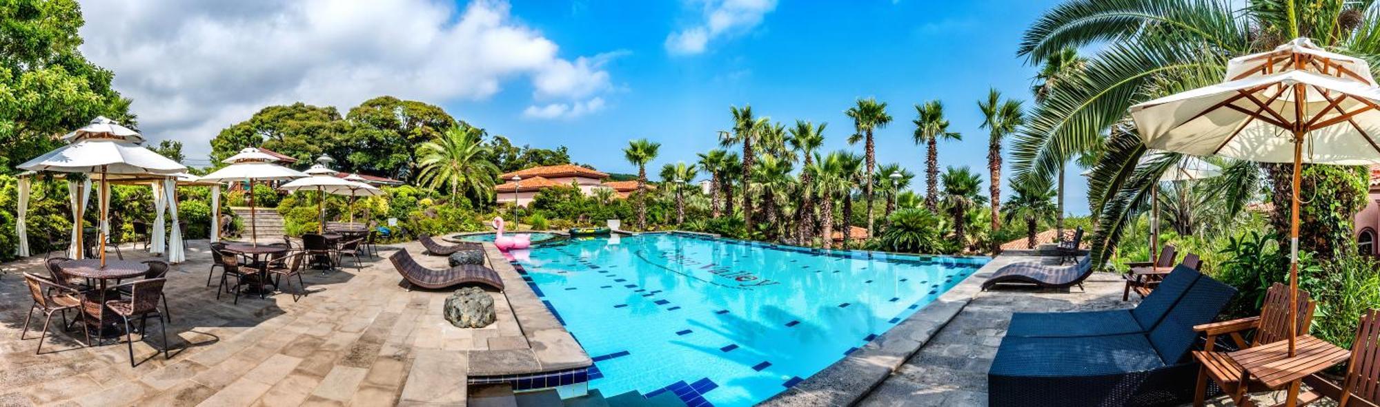 Palm Valley Resort Seogwipo Bagian luar foto